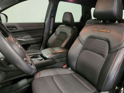 Used 2024 Nissan Pathfinder Rock Creek AWD/4WD image 18