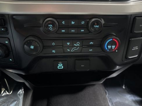 Used 2024 Ford F250 XLT image 17