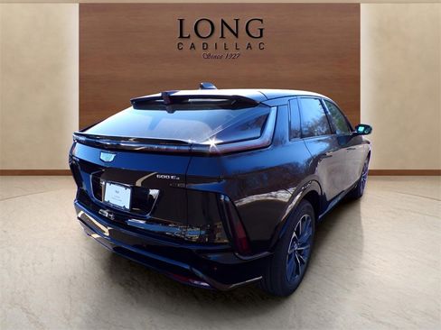 New 2025 Cadillac Lyriq Sport image 5