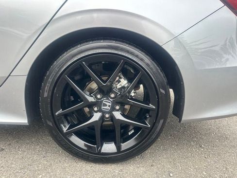 Used 2025 Honda Civic Sport image 4