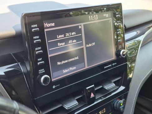 Used 2024 Toyota Camry XSE FWD image 8