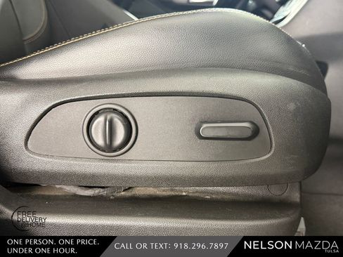 Used 2020 GMC Terrain SLT w/ Preferred Package FWD image 43