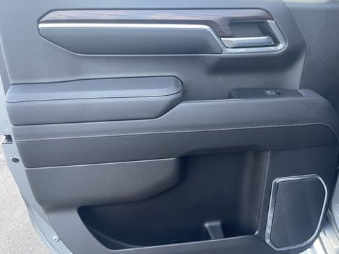 Used 2023 GMC Sierra 1500 SLT w/ SLT Convenience Package image 20