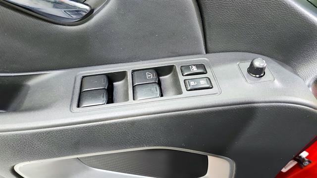 Used 2022 Nissan Frontier SV RWD image 19