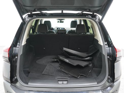 Used 2023 Nissan Rogue SL w/ SL Premium Package AWD/4WD image 16