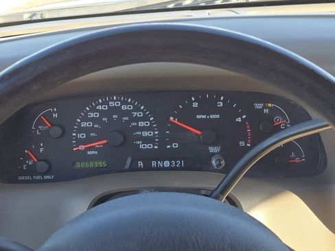 Used 2004 Ford F350 XLT image 27