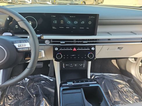 New 2026 Hyundai Tucson Limited FWD image 21