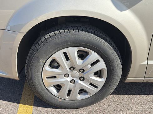 Used 2016 Dodge Grand Caravan SE w/ Quick Order Package 29E SE image 15