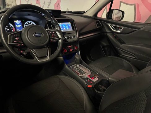 Used 2019 Subaru Forester Premium w/ All-Weather Package image 21