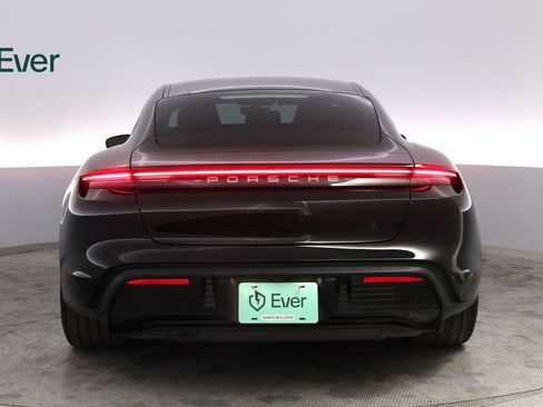 Used 2023 Porsche Taycan RWD image 15
