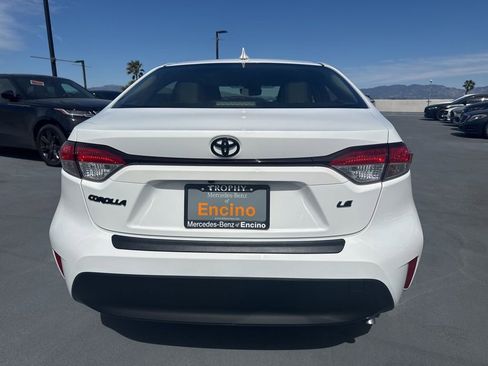 Used 2023 Toyota Corolla LE image 6