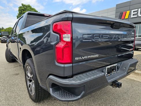 Used 2020 Chevrolet Silverado 1500 RST w/ RST Value Package RWD image 3