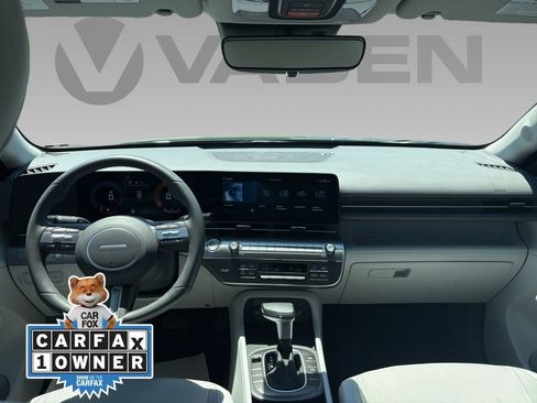 Certified 2025 Hyundai Kona SEL FWD image 2