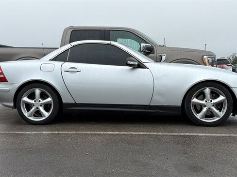 Used 2001 Mercedes-Benz SLK 320 SLK 320 image 4