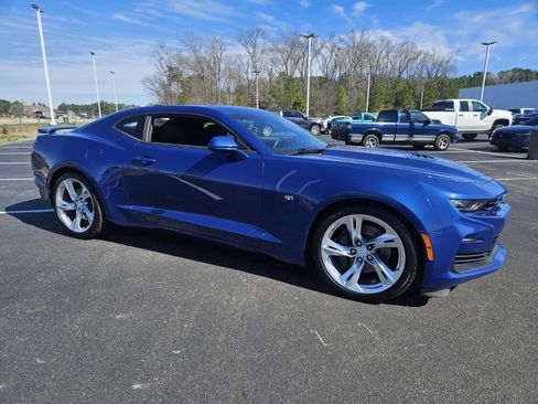 Used 2021 Chevrolet Camaro SS image 1