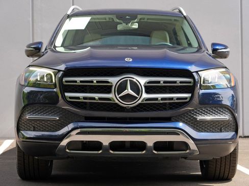 Used 2020 Mercedes-Benz GLS 450 4MATIC image 8