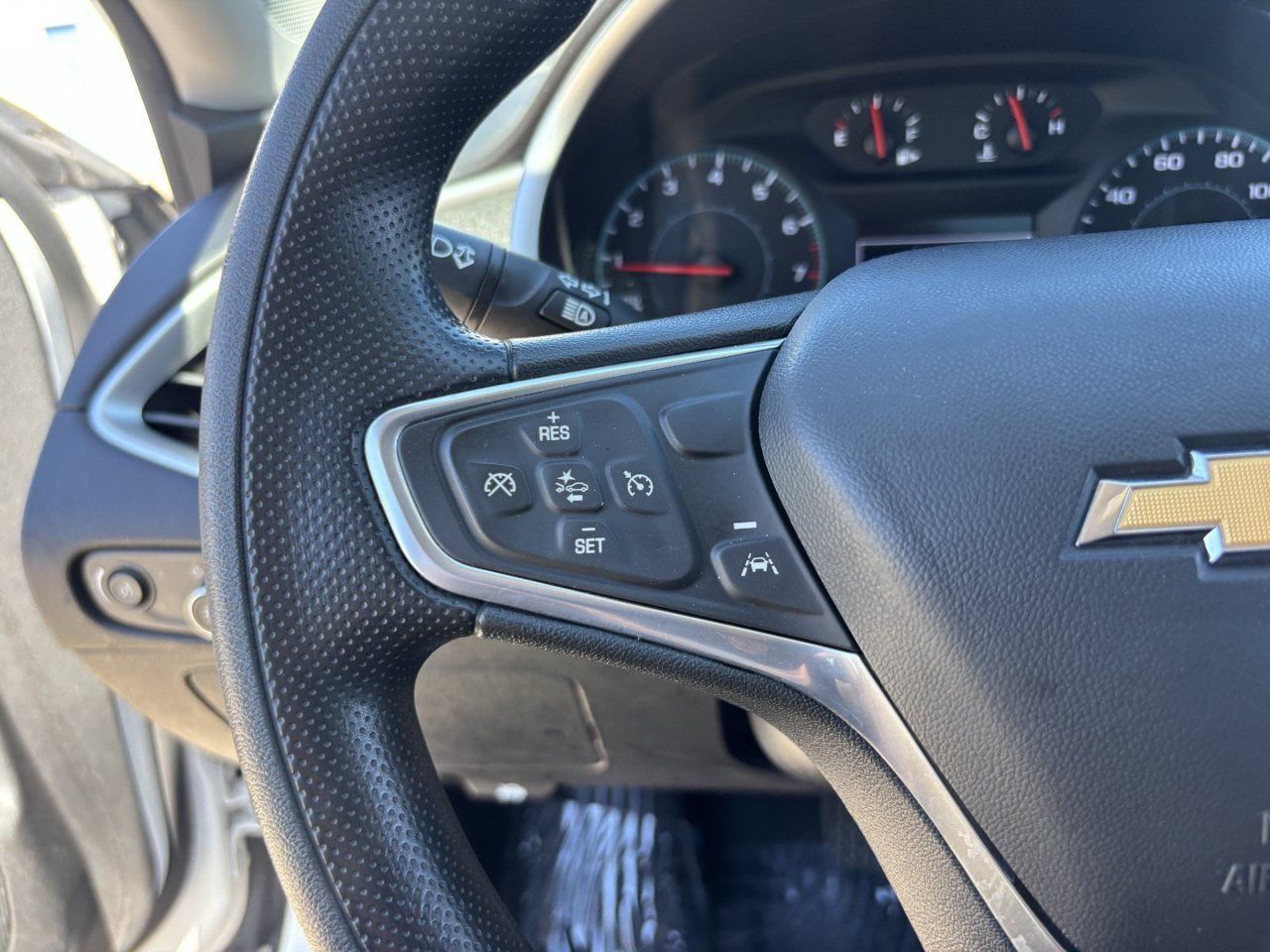 Used 2023 Chevrolet Malibu LT FWD image 25