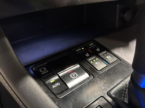 Used 2017 Lexus RX 450h F Sport w/ Accessory Package AWD/4WD image 38