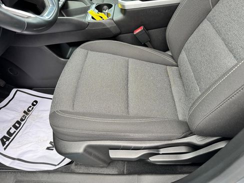 Used 2025 GMC Terrain Elevation image 11