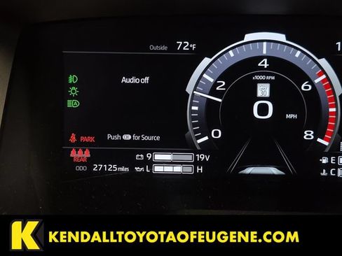 Used 2024 Toyota Tundra Platinum AWD/4WD image 12