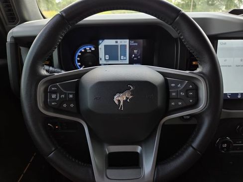 Used 2023 Ford Bronco Badlands AWD/4WD image 21