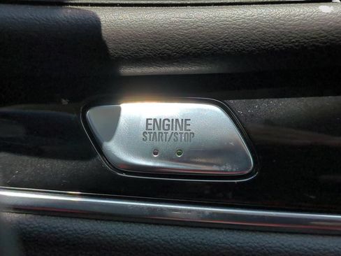 Used 2023 Buick Enclave Avenir w/ Avenir Technology Package FWD image 28