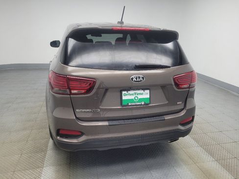 Used 2020 Kia Sorento LX FWD image 6
