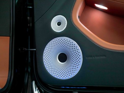 Used 2022 Bentley Continental GT V8 image 48