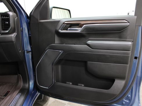 Used 2024 GMC Sierra 1500 SLT image 27