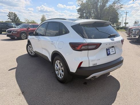 New 2026 Ford Escape Active image 6