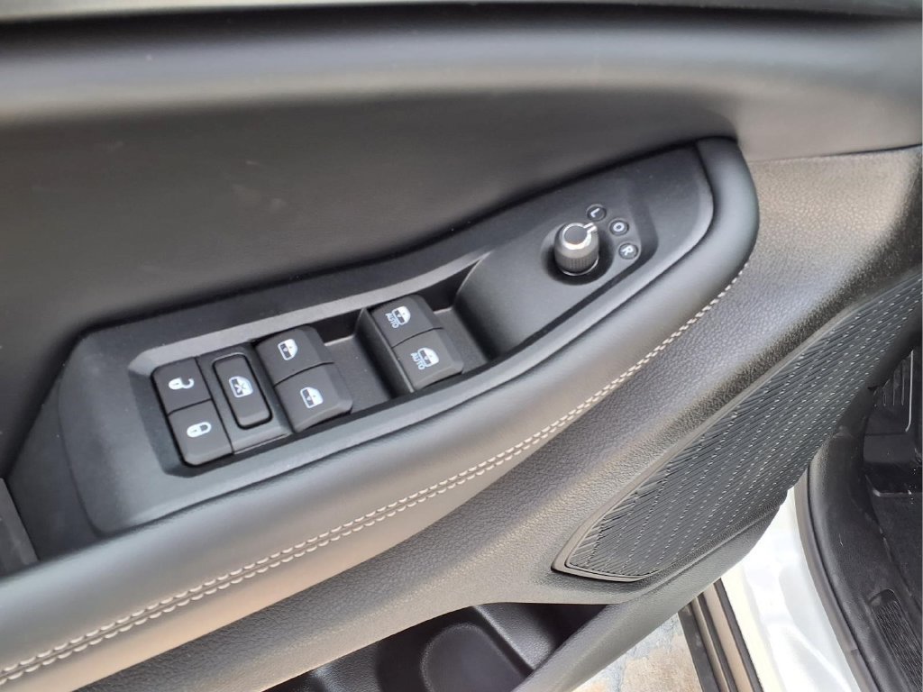 New 2026 Jeep Grand Cherokee Laredo X RWD image 16