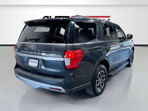 Used 2024 Ford Expedition XLT AWD/4WD image 7