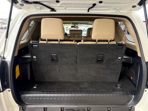 Used 2018 Toyota 4Runner Limited image 13