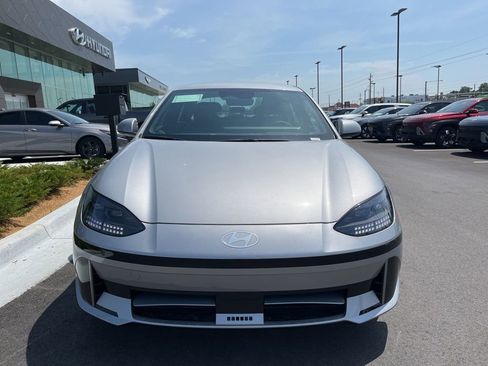 New 2024 Hyundai Ioniq 6 SEL image 2