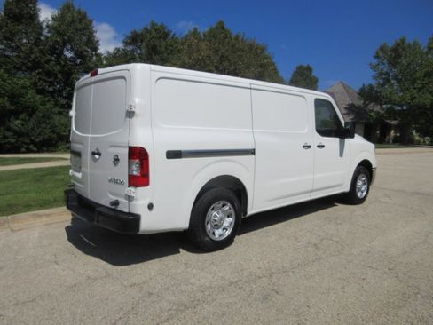 Used 2020 Nissan NV 2500 SV RWD image 6