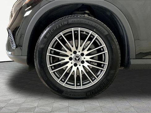 Certified 2026 Mercedes-Benz GLC 300 4MATIC image 34