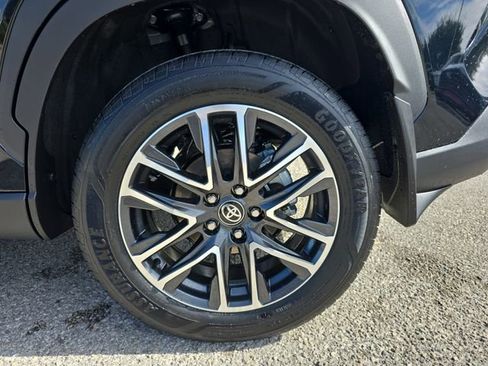 New 2026 Toyota Corolla Cross XLE image 34