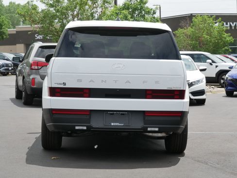 Certified 2026 Hyundai Santa Fe SE AWD/4WD image 7