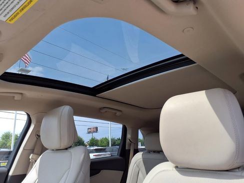 Used 2020 Lincoln Nautilus Reserve w/ Cargo Utility Package FWD image 16