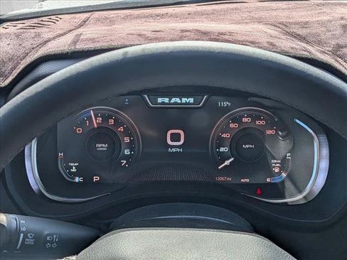 Used 2025 RAM 1500 Big Horn AWD/4WD image 10