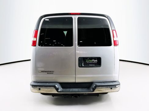 Used 2015 Chevrolet Express 3500 LT w/ LT Preferred Equipment Group image 7