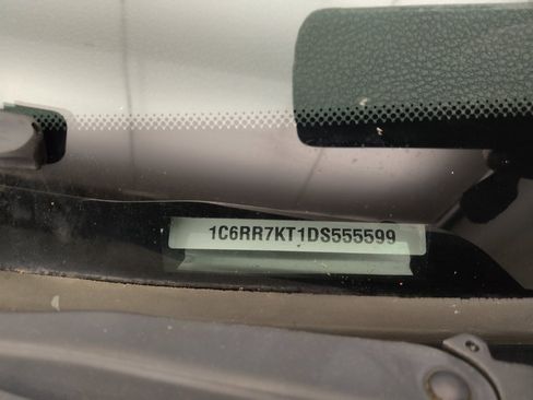 Used 2013 RAM 1500 Express AWD/4WD image 33