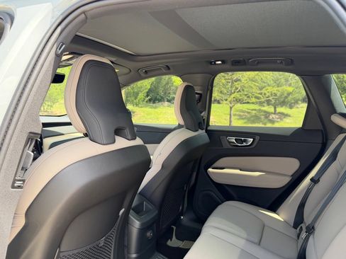 New 2026 Volvo XC60 T8 Plus w/ Climate Package PRO AWD/4WD image 21