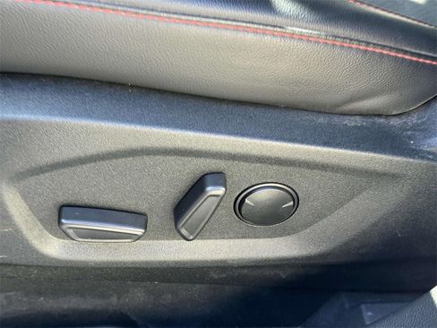 Used 2022 Ford Edge ST-Line w/ Cargo Accessory Package image 15