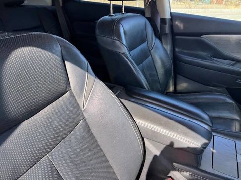 Used 2015 Nissan Murano Platinum w/ Platinum Technology Package FWD image 33