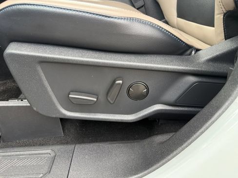 Used 2024 Ford Bronco Wildtrak AWD/4WD image 13
