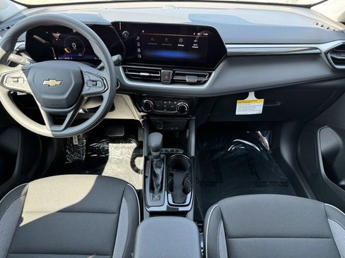 New 2026 Chevrolet TrailBlazer LT w/ Driver Confidence Package image 8