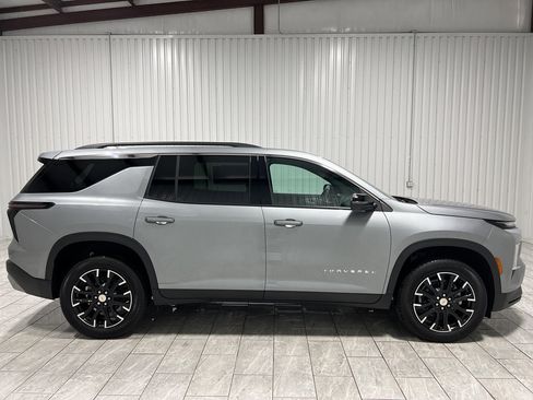 New 2026 Chevrolet Traverse LT w/ Sun and Wheel Package image 6