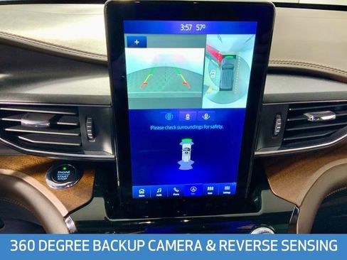 Used 2021 Ford Explorer King Ranch w/ Premium Technology Package image 5