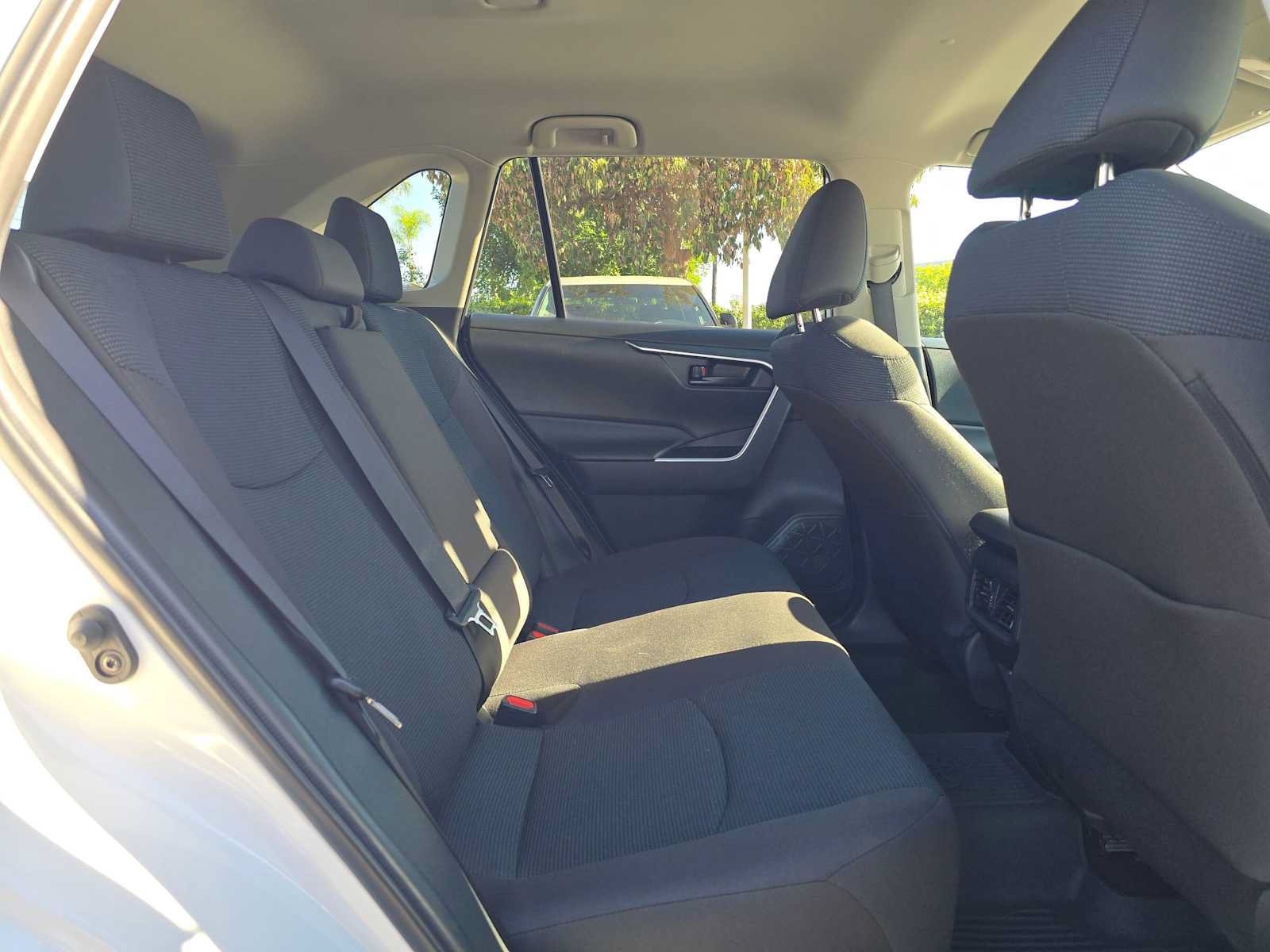 Certified 2025 Toyota RAV4 LE AWD/4WD image 12